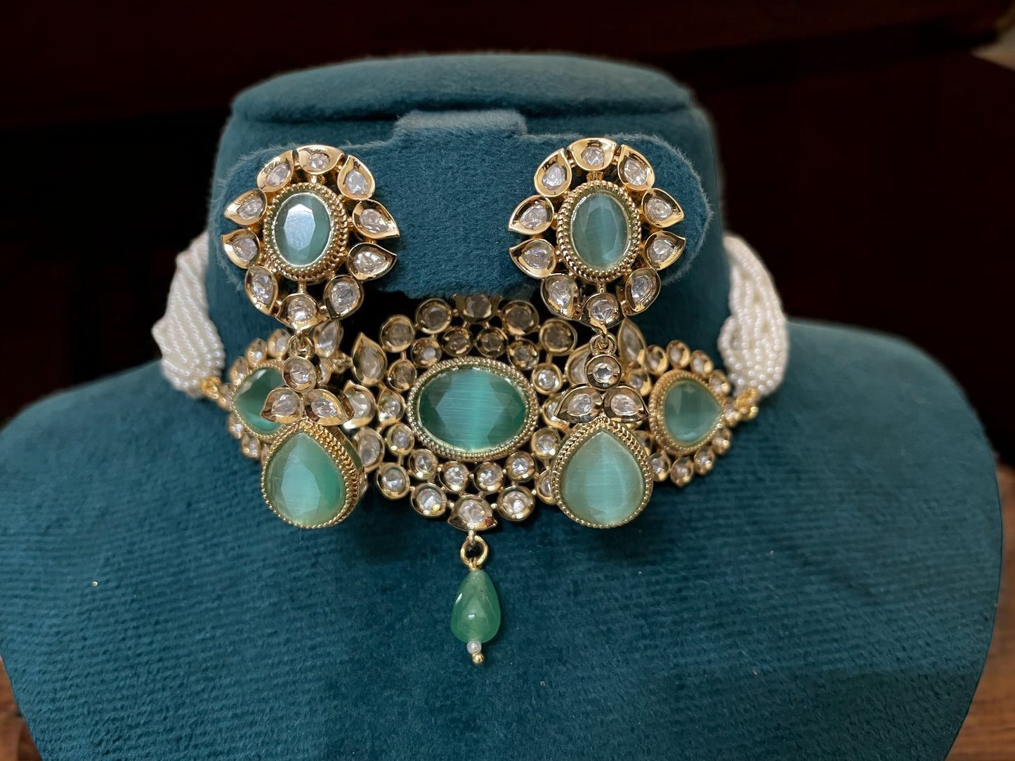 Mint Green Kundan Pearl Choker Set