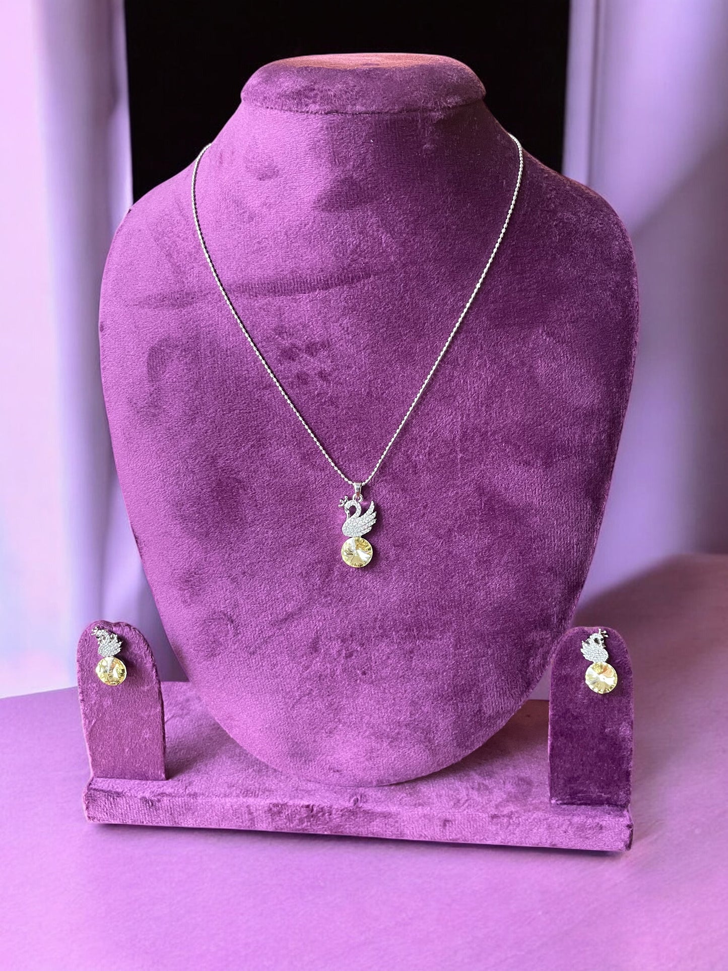 Swan Elegance Pendant & Stud Earrings Set