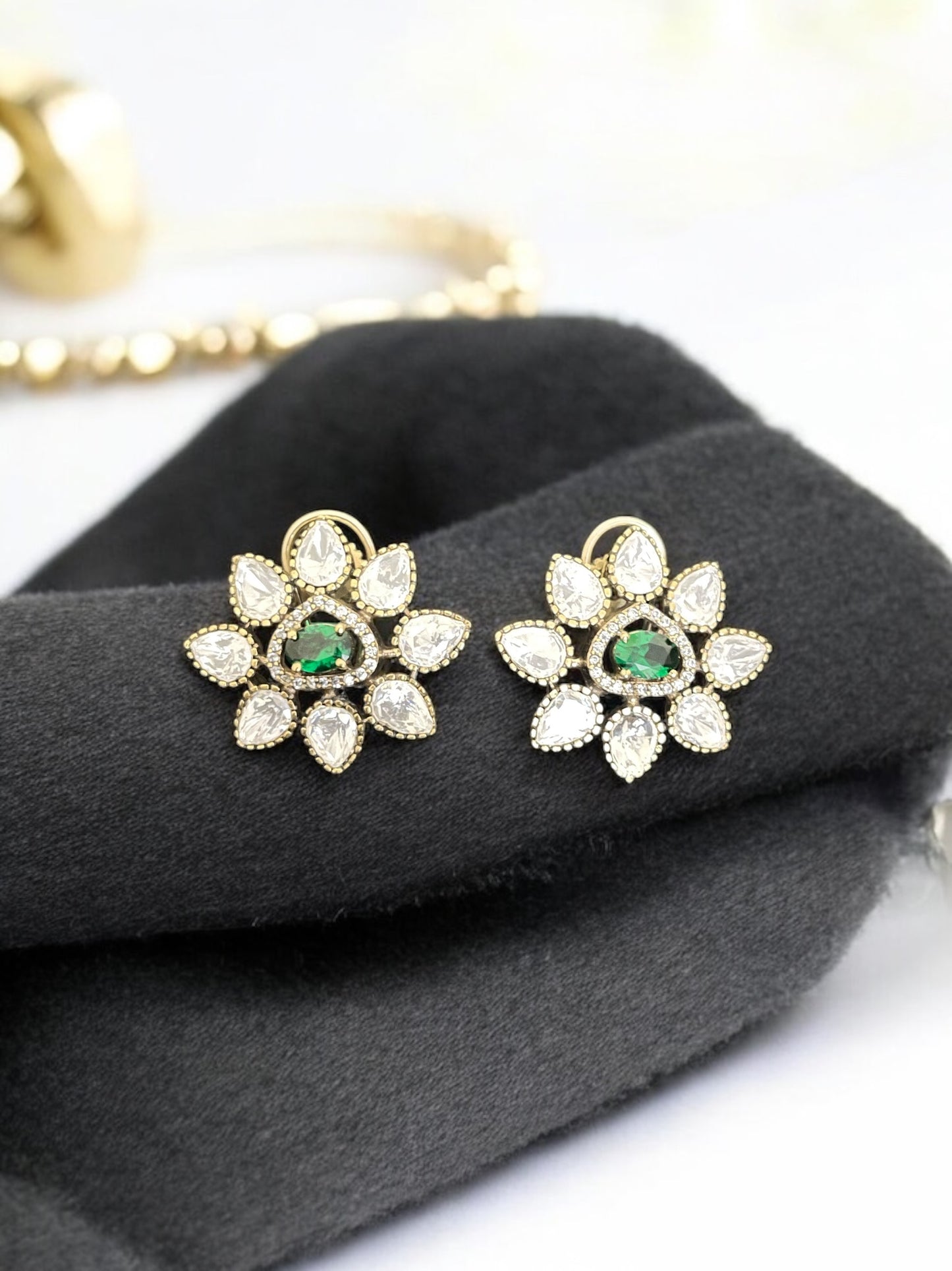 Emerald Bloom Designer Necklace Set