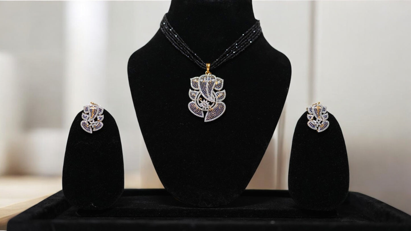 Divine Ganesha Sparkle Pendant Set