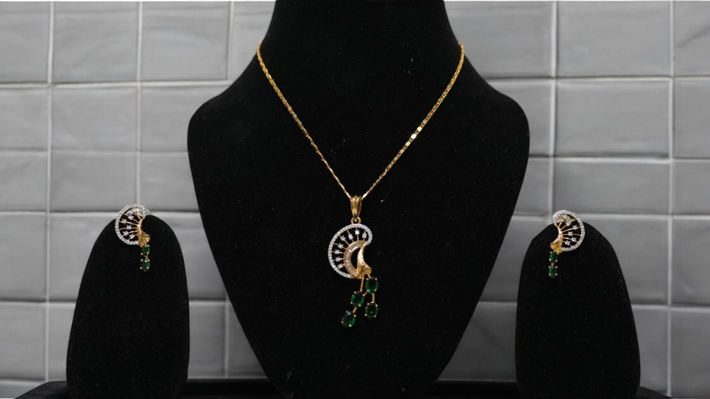 Emerald Swirl Pendant Set