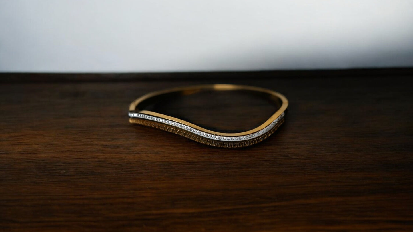 Sleek Wave Crystal-Edged Bracelet