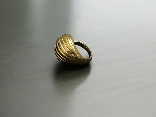 Golden Swirl Dome Ring