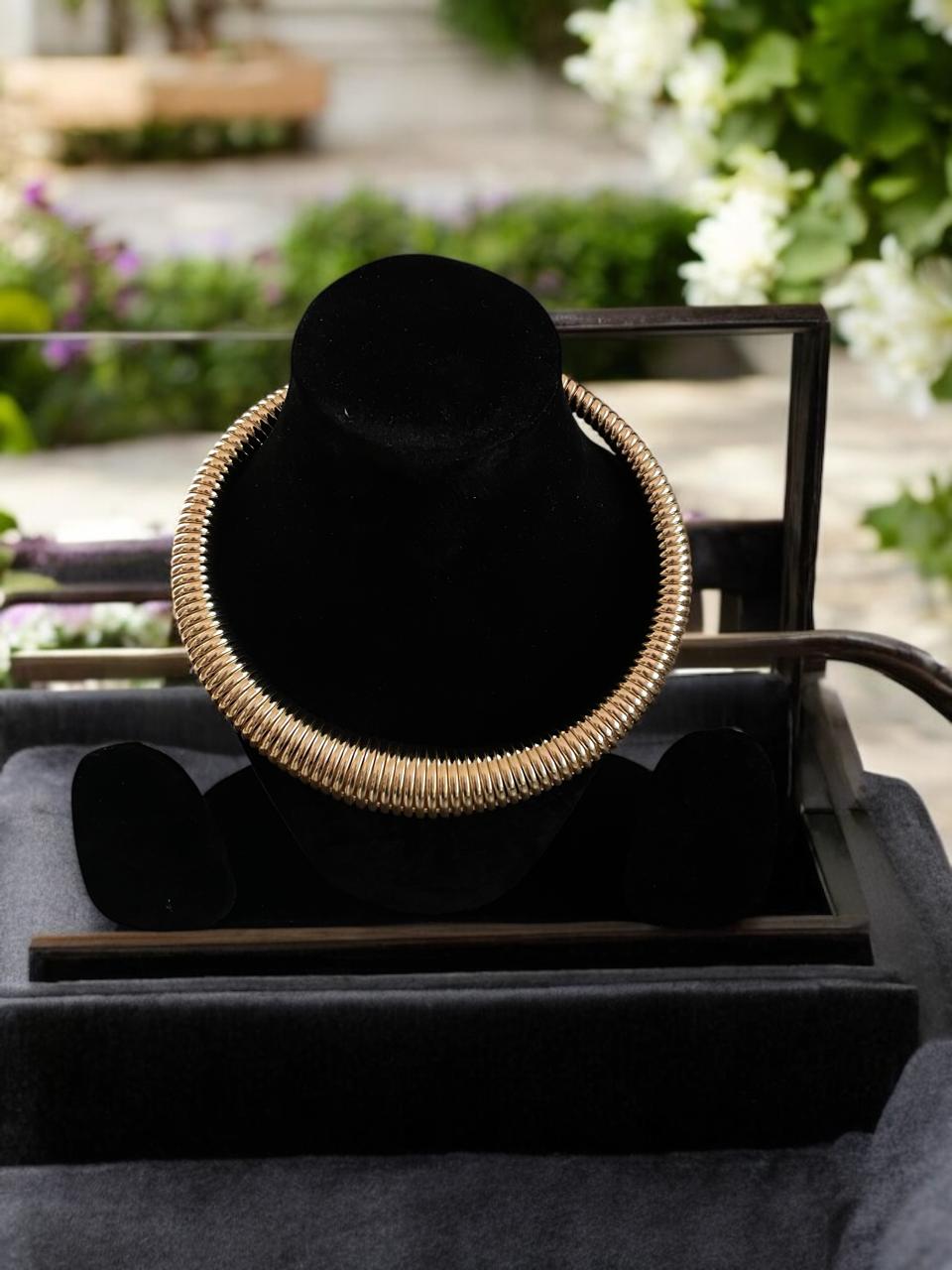 Coil Luxe Anti-Tarnish Hasli Necklace