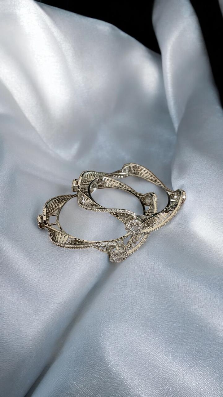 Glitz Halo Diamond-Toned Bangles