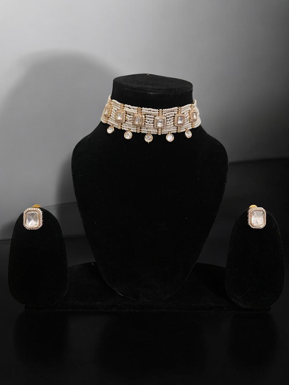 Pearl Grid Mirror Choker Set