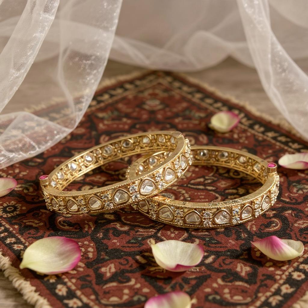 Regal Teardrop Polki Bangles