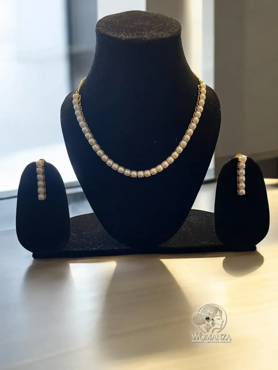 Minimal White Polki-Style Necklace Set with Drop Earrings