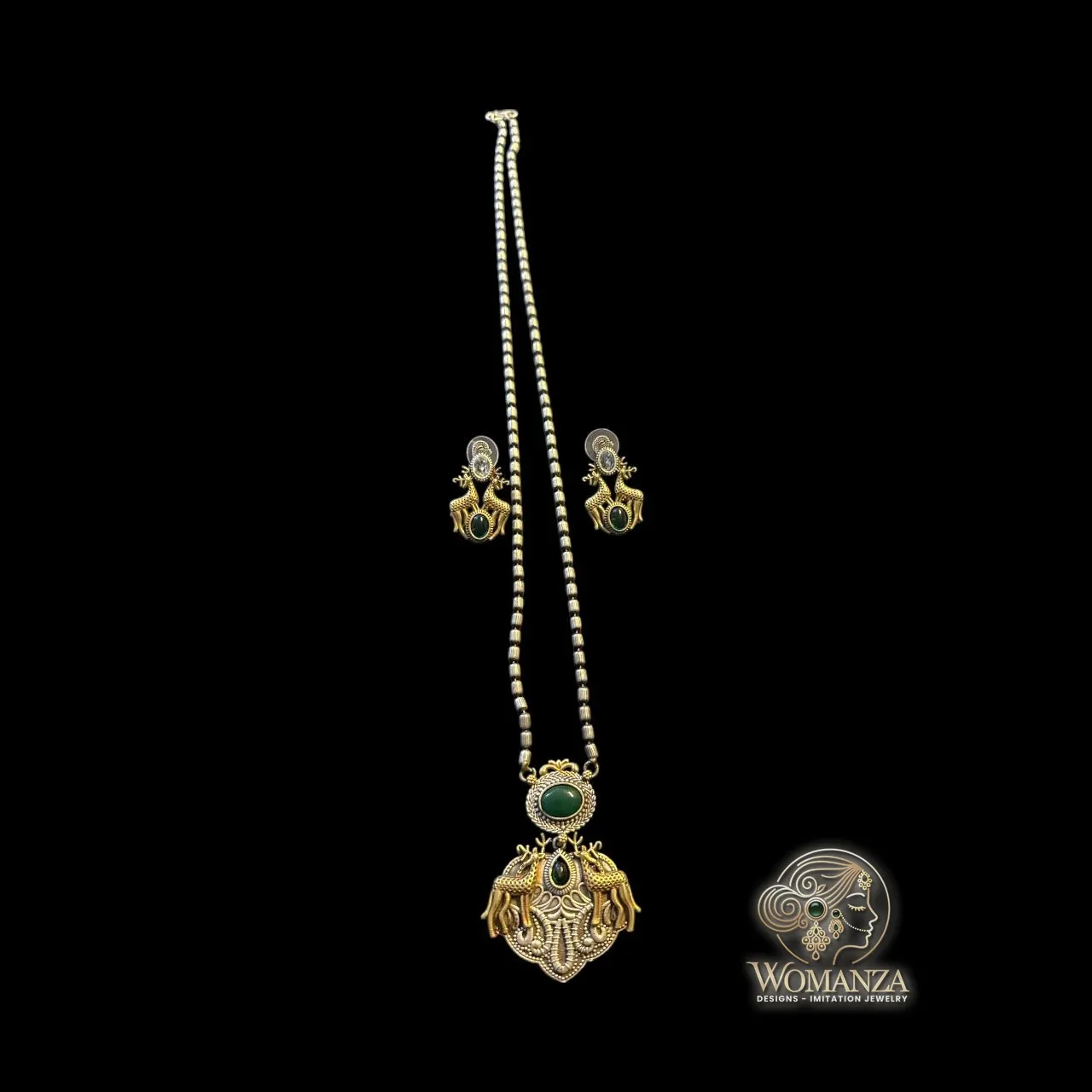 Antique Green Stone Deer Motif Necklace Set with Earrings
