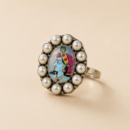 Maharaja Portrait Ring with Tanjore-Inspired Print & Pearl Border