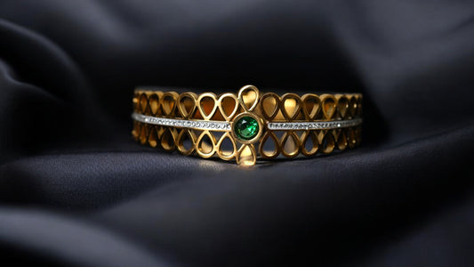 Emerald Glow Loop-Cut Designer Bracelet