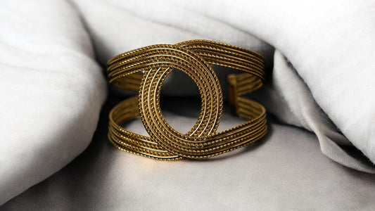 Twisted Rope Circle Cuff Bracelet