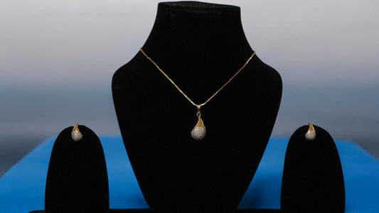 Tear-Drop Crystal Pendant Set