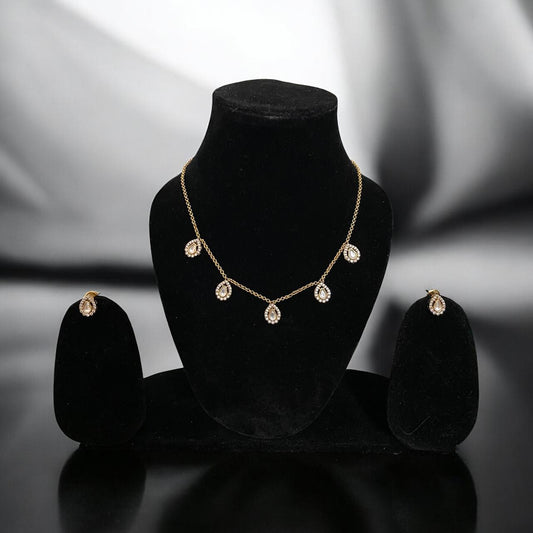 Pear Drop Minimal Necklace Set