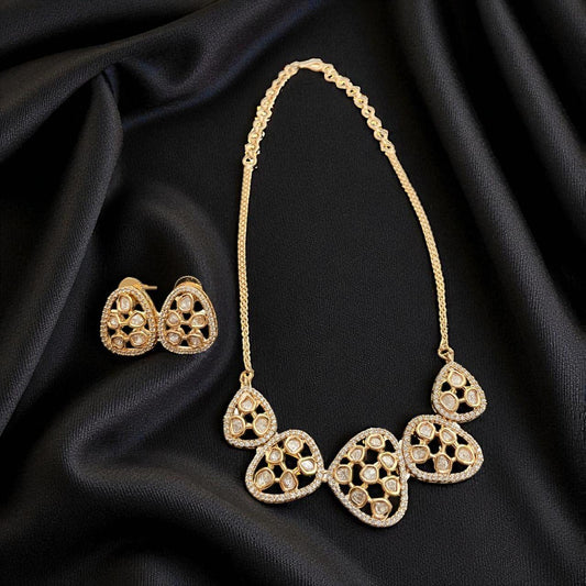 Contemporary Gold-Plated Necklace with Stud Earrings
