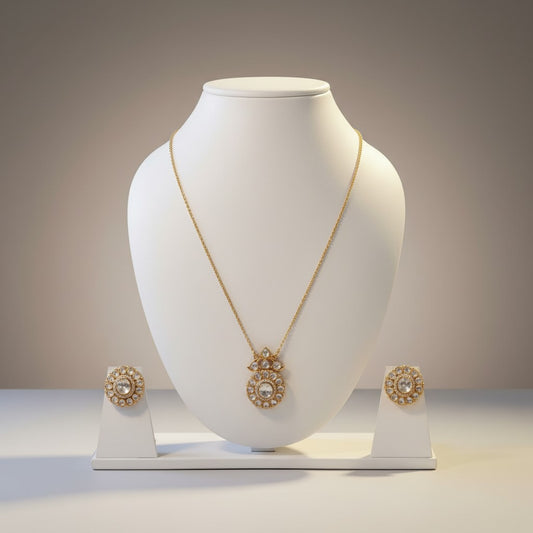 Kundan-Inspired Circular Pendant Necklace Set with Stud Earrings
